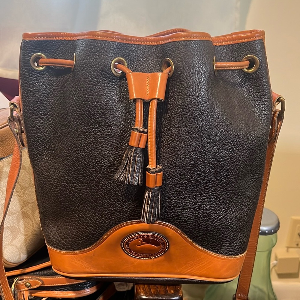 Dooney and Bourke Handbag